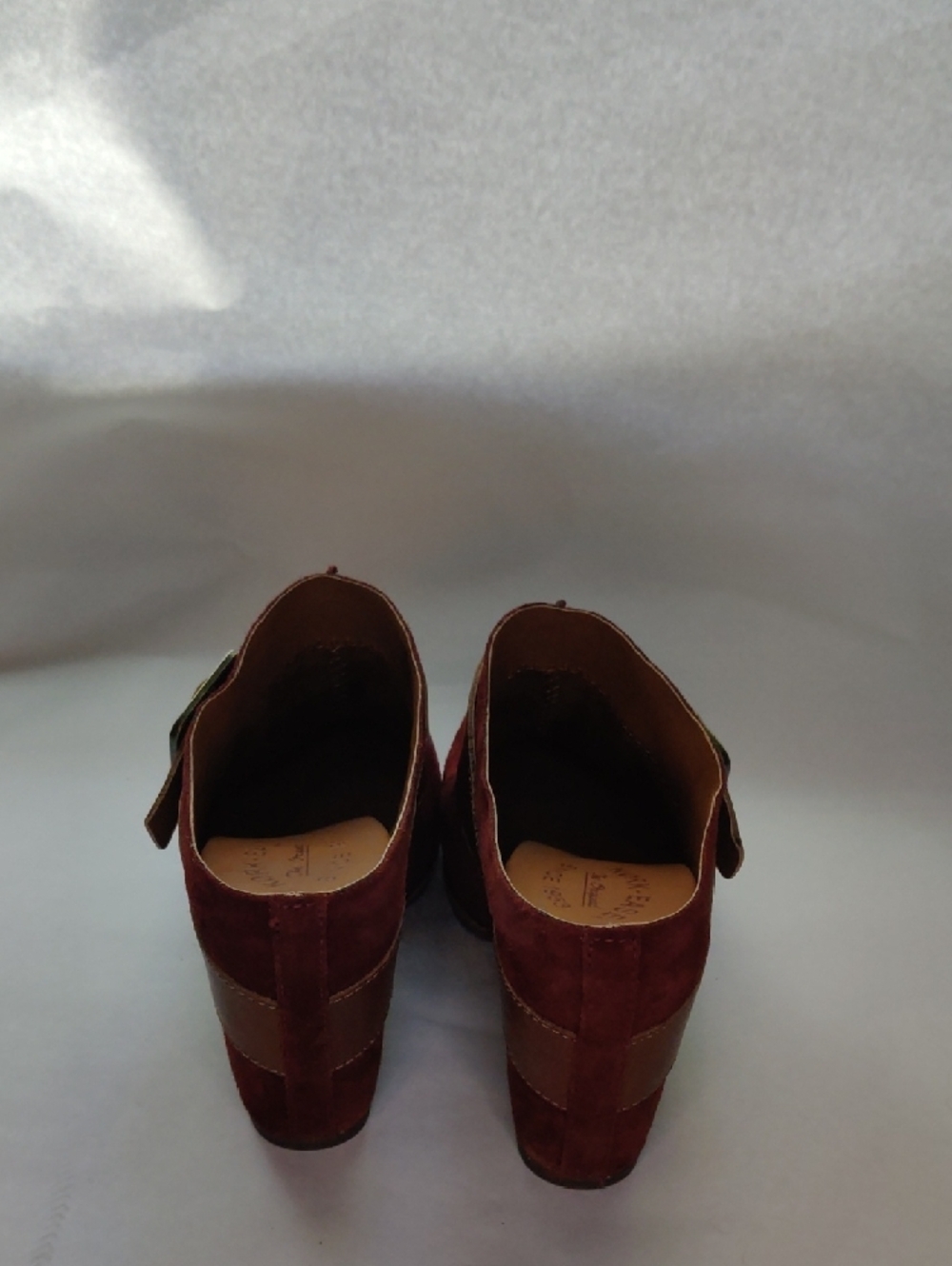 Kork-Ease Women's Burgundy Suede Clog with Tan Leather Strap Size 7 - Picture 6 of 12
